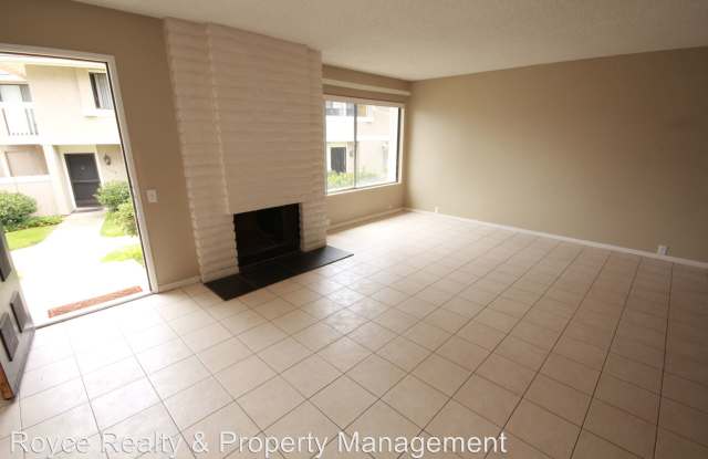 7988 Playmor Terrace Gallery 3
