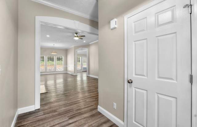 Brookshire 1226/1228 Gallery 4