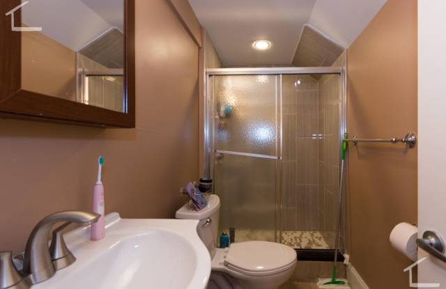 Unique BU Apartment Gallery 1