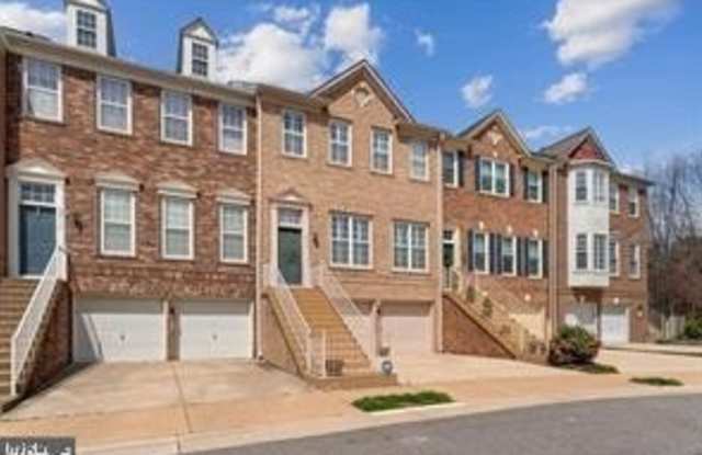 6156 MANCHESTER PARK Circle Gallery 2