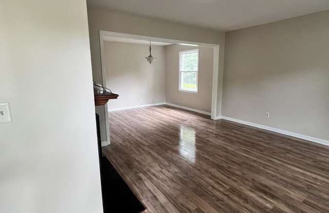 8326 Summerglen Circle Gallery 1