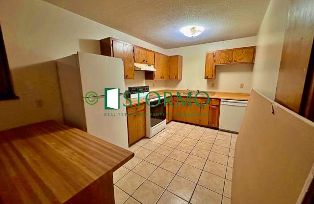 525 14th Street South - 1 photos photos