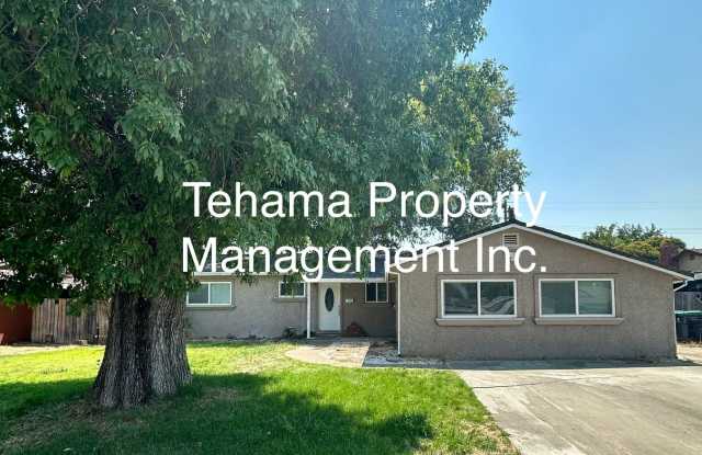 Charming 3 bedroom 1 bath with spacious bonus room photos photos