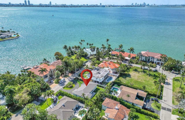 7420 Beachview Dr photos photos