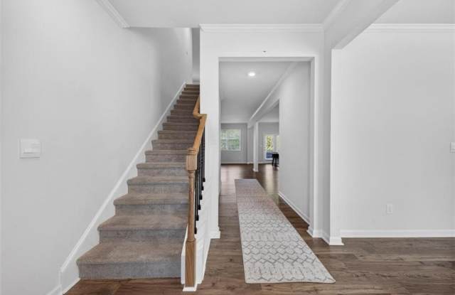 7566 Jennadee Drive Gallery 2