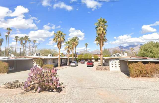 Nearby parks and specialty stores photos photos