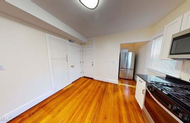 8 Draper St., #1 Gallery 4
