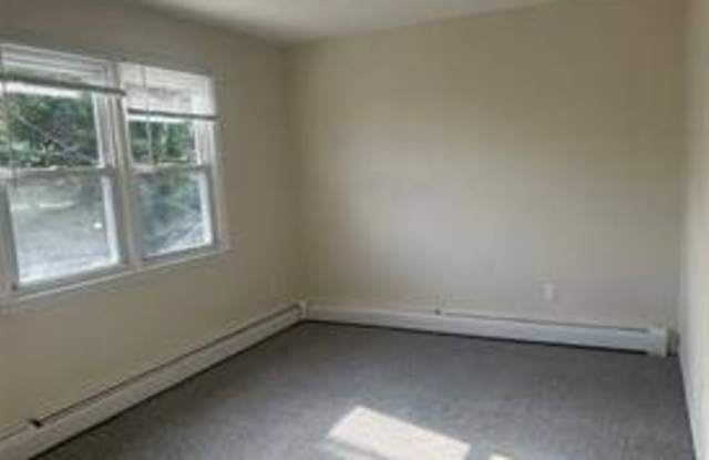 130 Staunton Ave Gallery 2