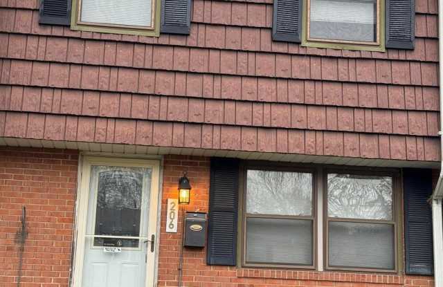 206 RITTER Place photos photos