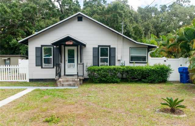 1235 BASS BOULEVARD photos photos