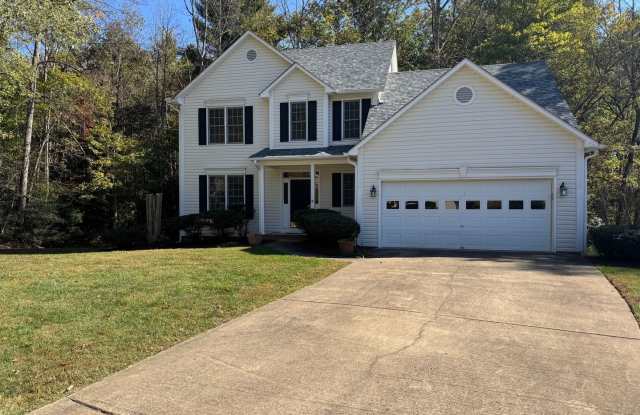 Fletcher - Four Bedroom, Lawn Care Included photos photos