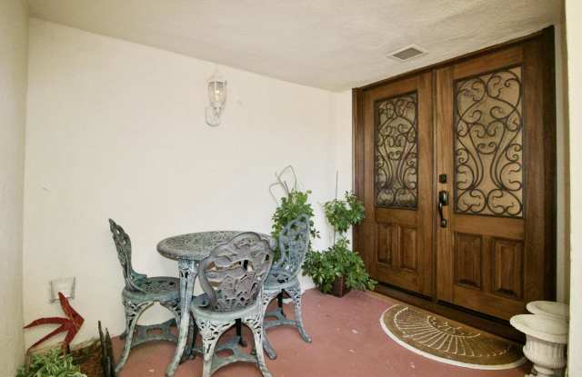 17144 Courbet Street Gallery 2