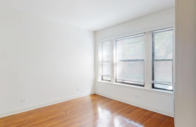 5350-5358 S. Maryland Avenue Gallery 4
