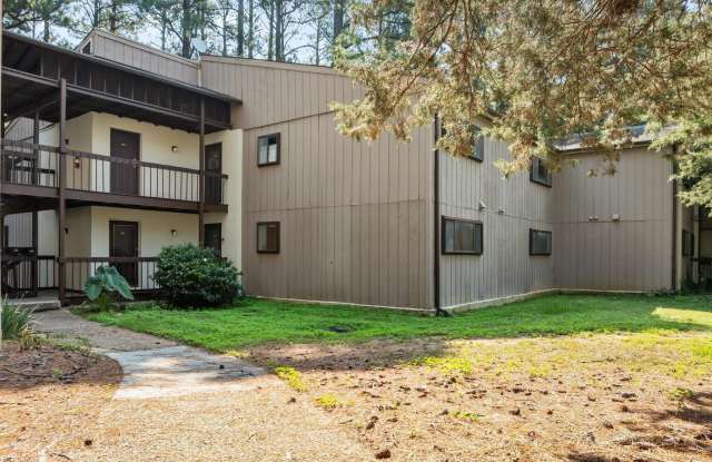 667 Pine Ridge Place, Raleigh NC 27609 Gallery 2