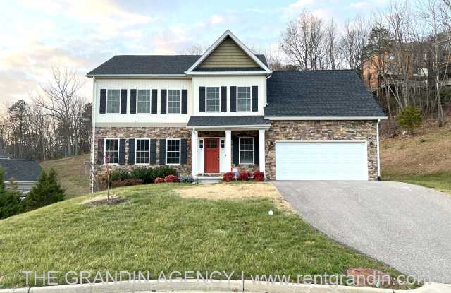4235 Berkeley Place Drive Gallery 1