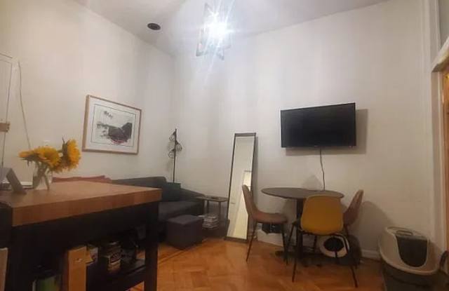 107 Joralemon St Apt 5 Gallery 2
