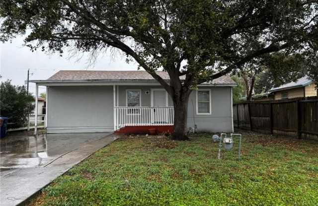 1217 Baywood photos photos