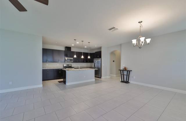 6323 HEIRLOOM PLACE Gallery 4