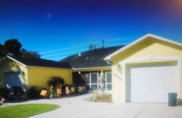 4287 Azora Road photos photos