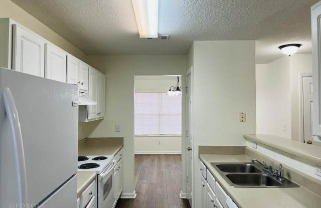 4037 Ravenwood Court Gallery 4