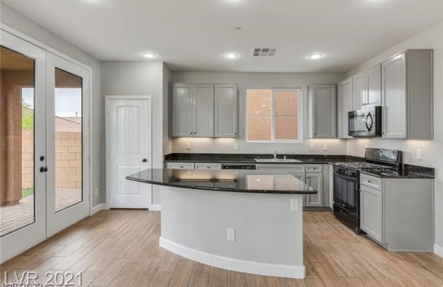 890 Harbor Avenue - 890 Harbor Avenue, Henderson, NV 89002
