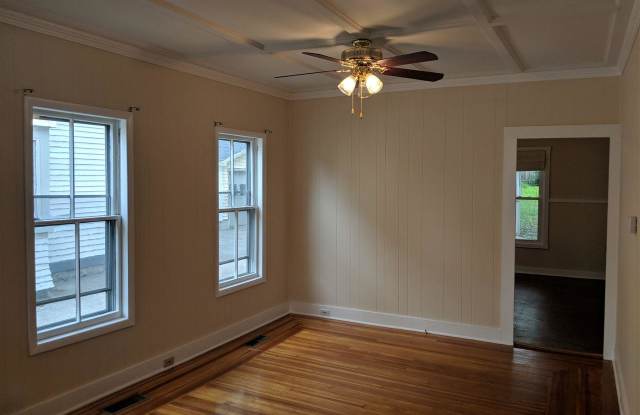 23 WATERBURY ST Gallery 4