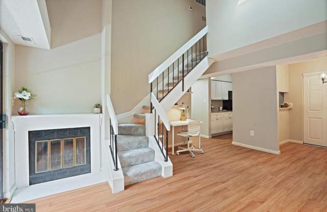 1605 CARRIAGE HOUSE TER #H - 1605 Carriage House Terrace, White Oak, MD 20904