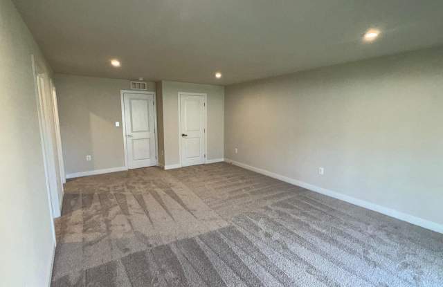 9193 EDENDERRY Drive Gallery 3