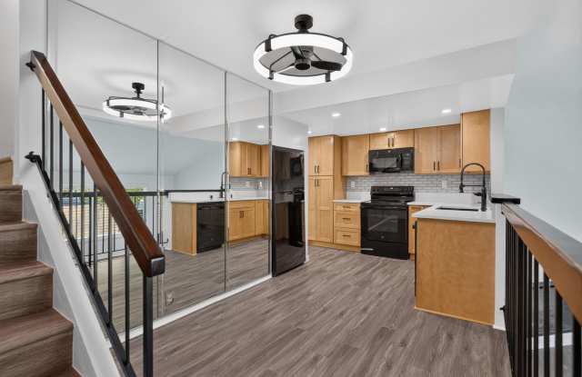 648 Coronado Ave #A Gallery 1