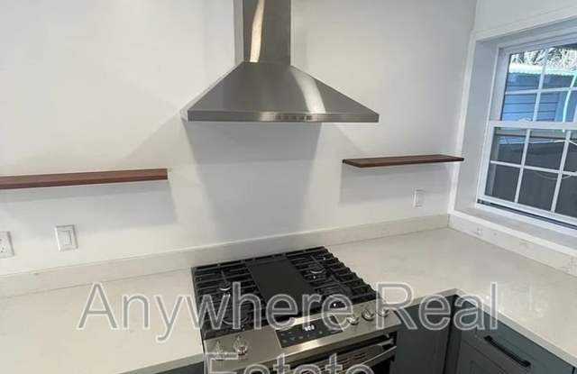 1236 Chicago Ave photos photos