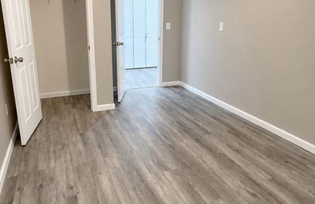 10001 GOLD COAST Gallery 3