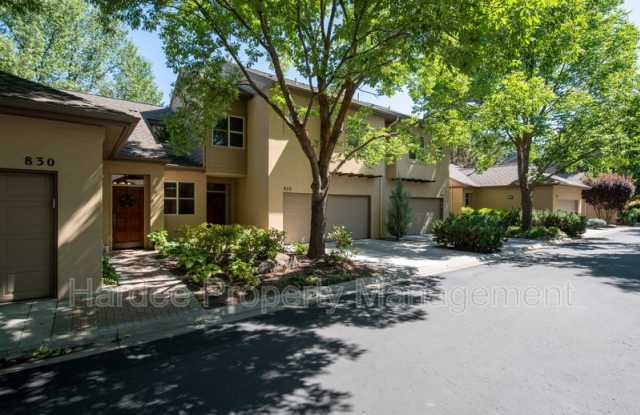 830 E Riverpark Ln Gallery 2