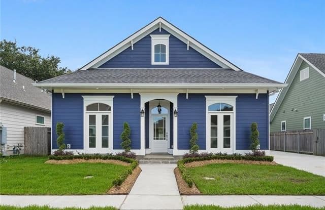 9 MAGNOLIA Place - 9 Magnolia Place, Jefferson, LA 70121