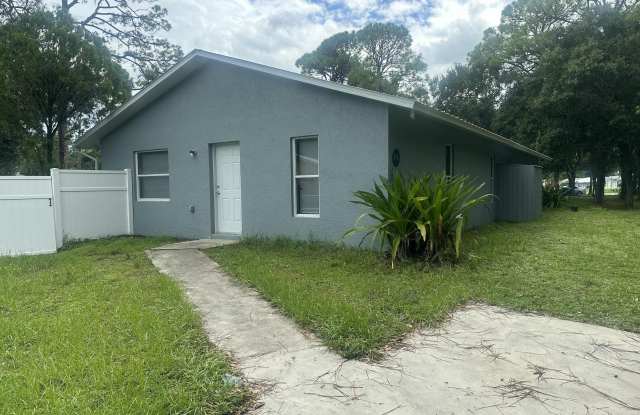 5106 Sanibel Avenue photos photos