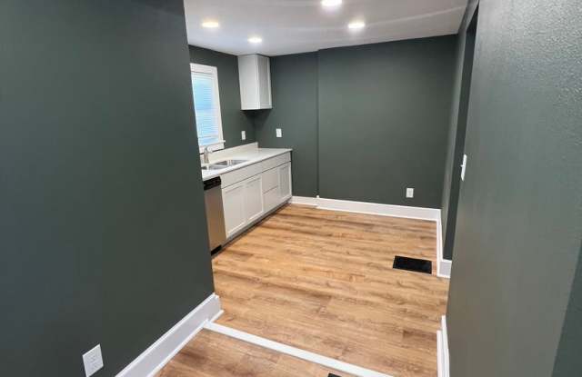 921 Clay St photos photos