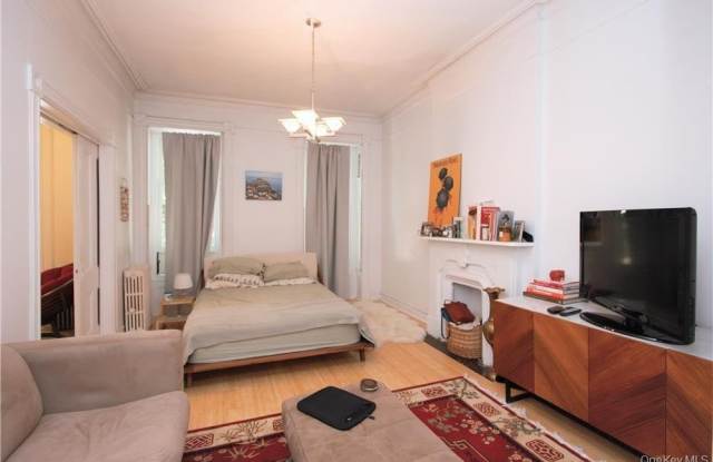 56 Saint Marks Place Gallery 2