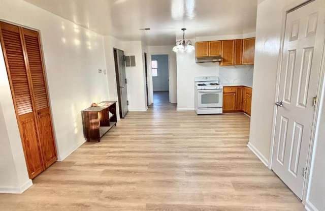 1515 TYSON Avenue photos photos