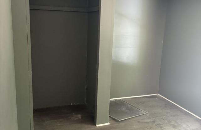 7219 Frost Avenue Gallery 3