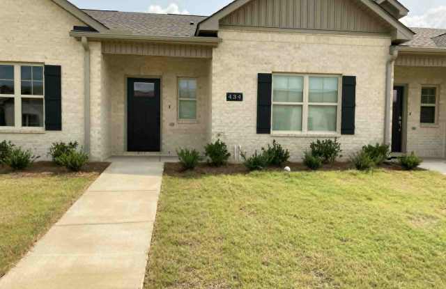 434 Ronnie Drive Southeast - 434 Ronnie Drive Southeast, Morgan County, AL 35640