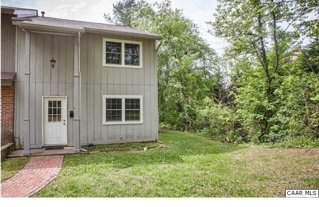 133 WOODLAKE Drive Gallery 3