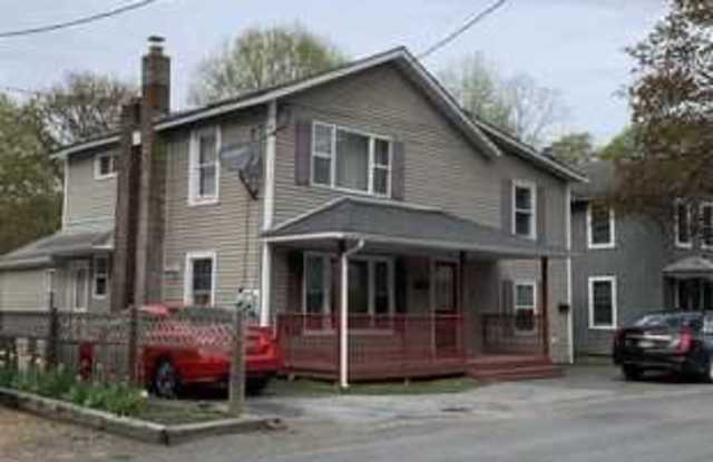 11 CHERRY ST - 11 Cherry St, Red Hook, NY 12571