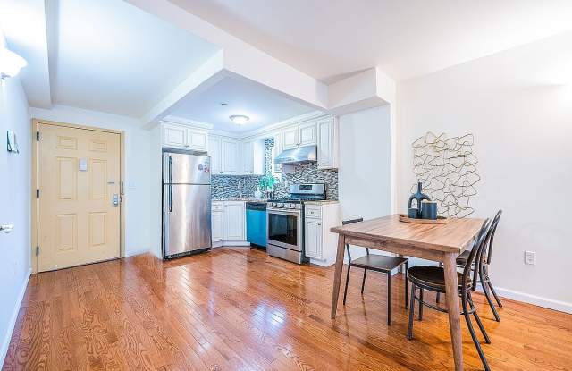 9740 64th Ave Apt 2C Gallery 2