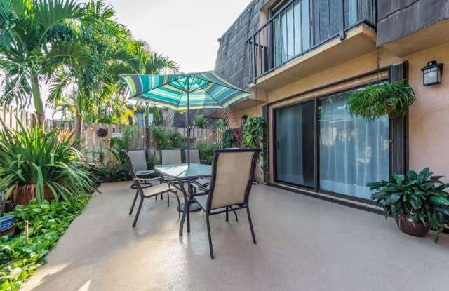 380 E Waverly Place - 380 East Waverly Place, Vero Beach South, FL 32960