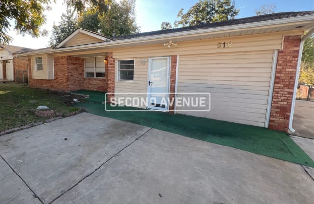 512 S 2nd St - 512 South 2nd Street, Yukon, OK 73099
