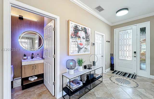 13430 Meadow Bay Loop Gallery 4