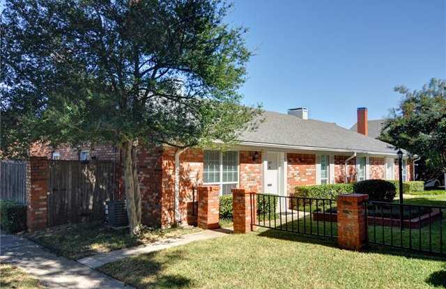 1247 Roaring Springs Road - 1247 Roaring Springs Road, Fort Worth, TX 76114