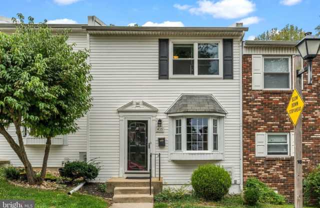 435 N MOUNT VERNON CIR - 435 North Mount Vernon Circle, Bensalem, PA 19020