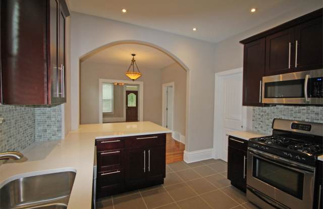 2220 W. 31st Ave Denver CO 80211 - 2220 W 31st Ave, Denver, CO 80211