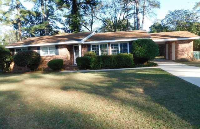 2403 Berkley Drive Gallery 3