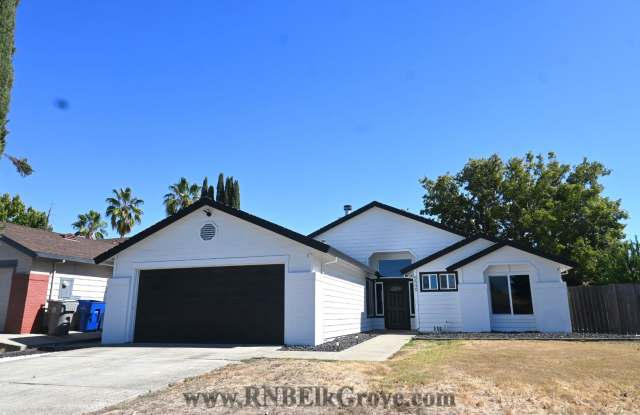 3 Bed, 2 Bath on Calvine! Gallery 3